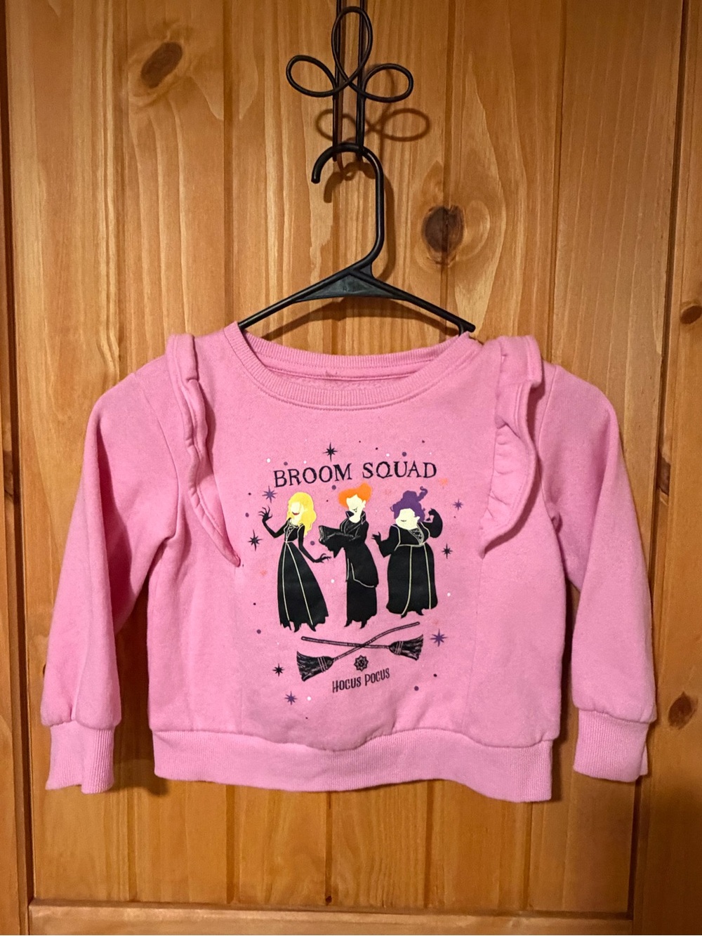 Disney Hocus Pocus "Broom Squad" Ruffle Sweatshirt Size 5T Happy Halloween!